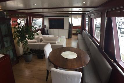 Supercraft 62 Motor Yacht / Houseboat