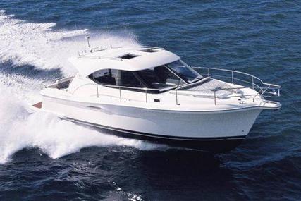 Riviera 3600 Sport Yacht