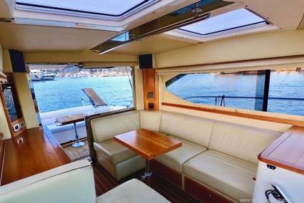 Riviera 3600 Sport Yacht