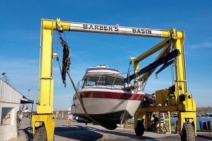 Chris Craft 333 Commander