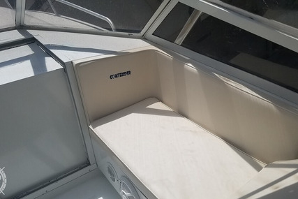 Contender 35 Side Console