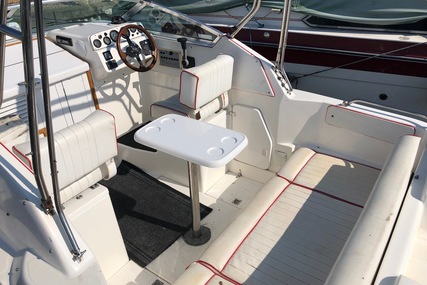 Sealine Senator 200