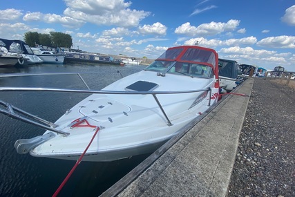 Sealine Senator 200