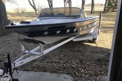 Mastercraft Stars & Stripes Ski Boat