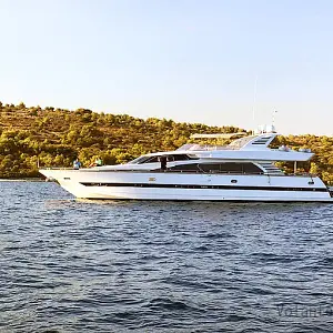 2000 Elegance Yachts 76