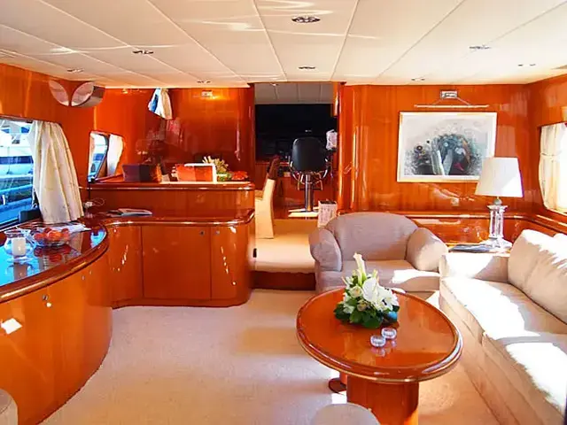 Elegance Yachts 76