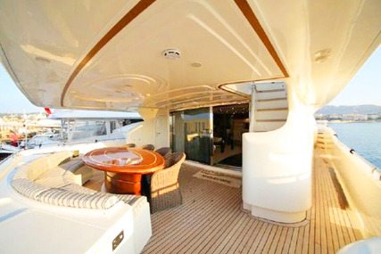 Ferretti Yachts Custom Line 94