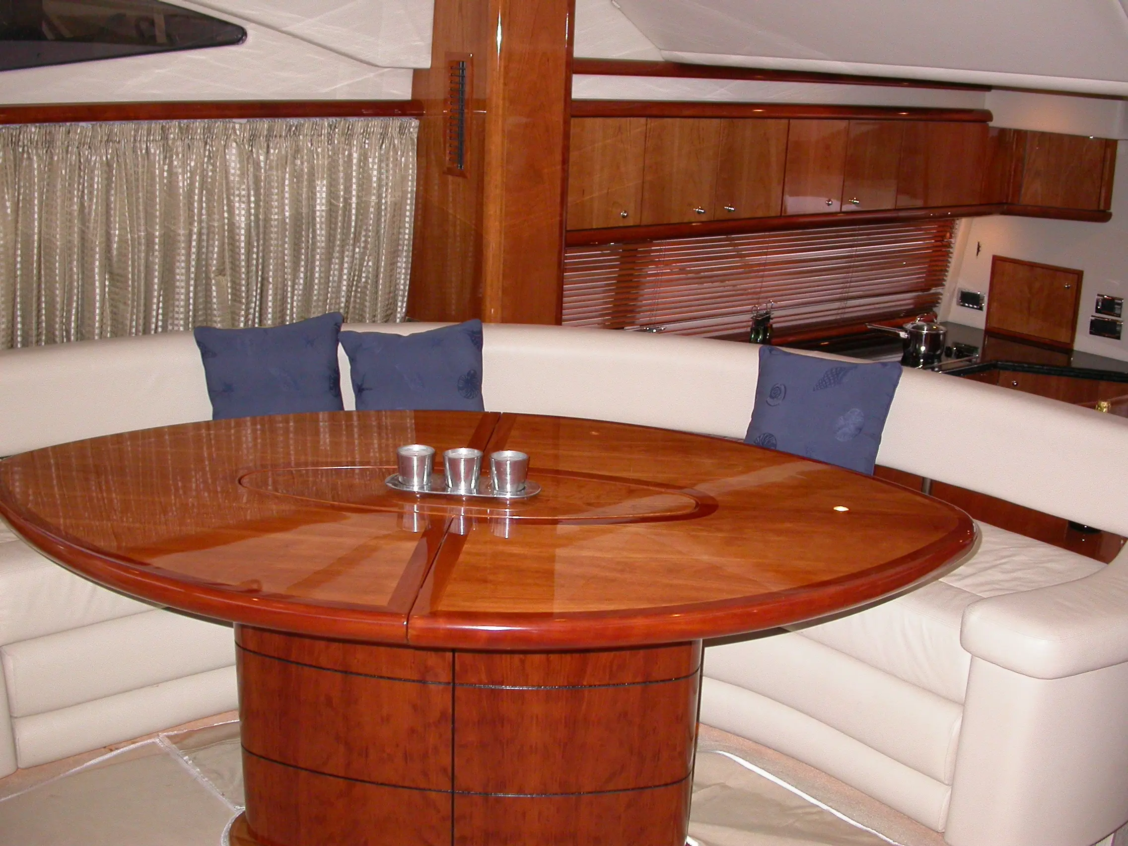 2001 Sunseeker manhattan 64