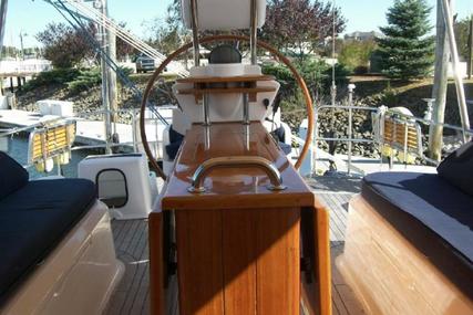 Hylas 66 Pilothouse