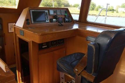 Hylas 66 Pilothouse