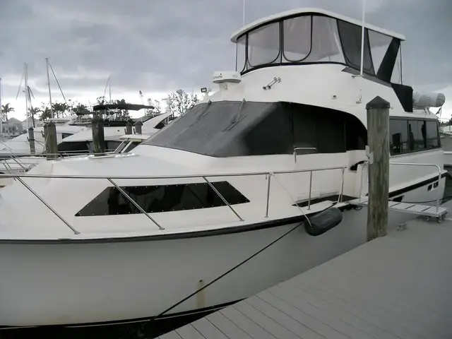 Ocean Yachts 48 Motor Yacht