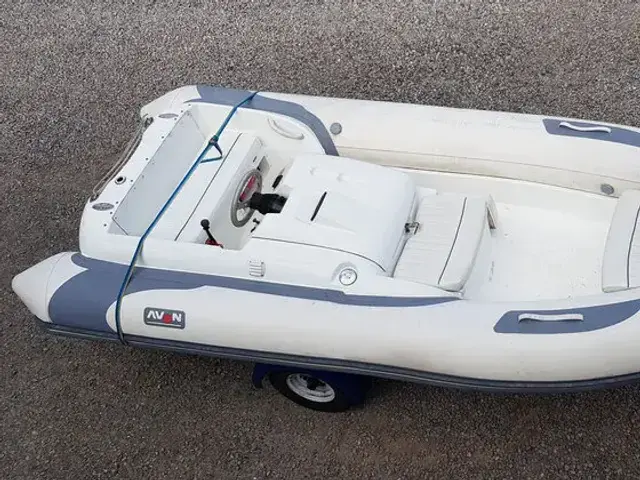 Avon Seasport 400 DL Jet RIB