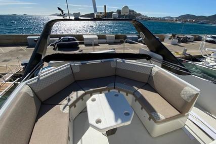 Princess Flybridge 65