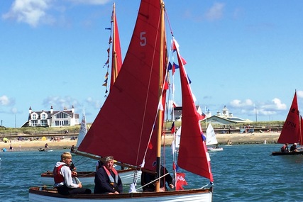 14ft. DICKIES LUG SAIL DINGHY