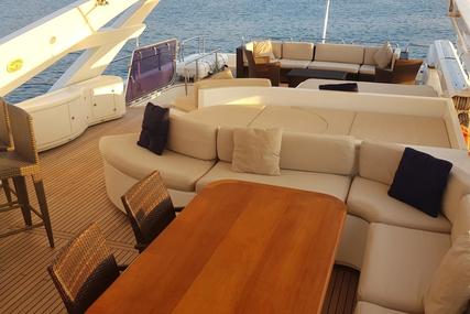 Ferretti Yachts Customline 112