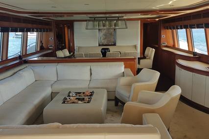 Ferretti Yachts Customline 112