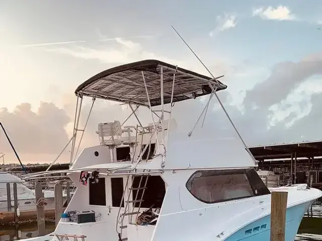 Hatteras 46C