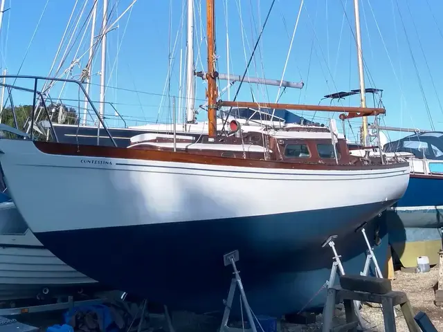 25ft. CHEOY LEE VERTUE BERMUDIAN SLOOP