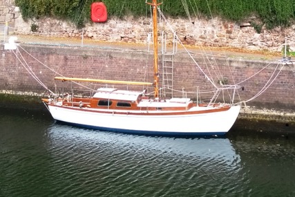 25ft. CHEOY LEE VERTUE BERMUDIAN SLOOP