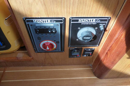 Hunter 460