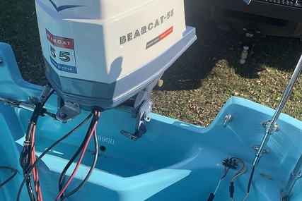 Boston Whaler Nauset 17