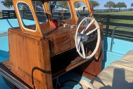 Boston Whaler Nauset 17