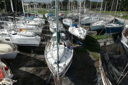 Bayfield Yachts 36 Cutter