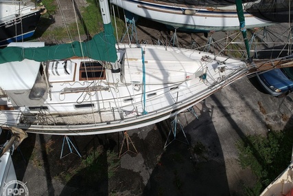 Bayfield Yachts 36 Cutter