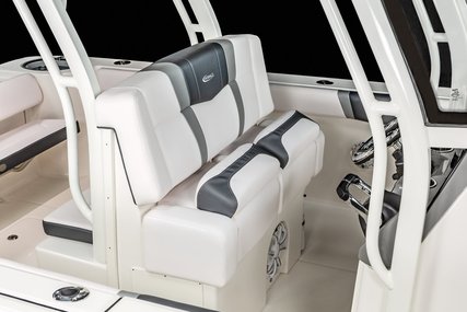 Robalo Centre console R272