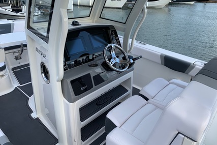 Robalo Centre console R272