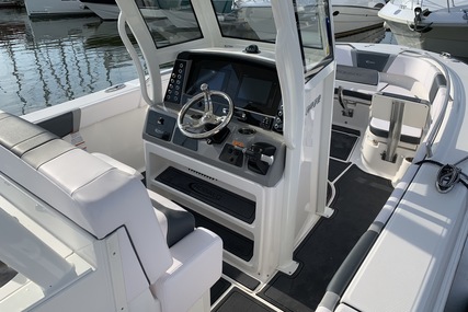 Robalo Centre console R272