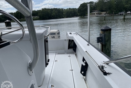 Boston Whaler 24 Outrage