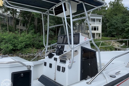 Boston Whaler 24 Outrage