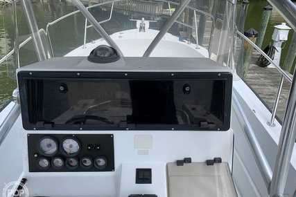 Boston Whaler 24 Outrage