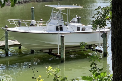 Boston Whaler 24 Outrage