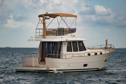 Minorca Islander 42