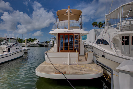 Minorca Islander 42