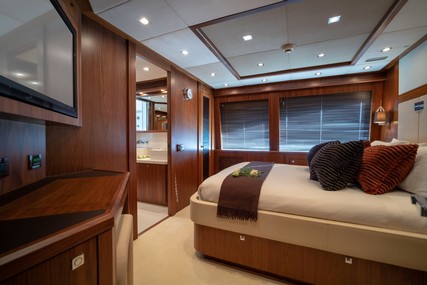 Sunseeker 40 M Yacht