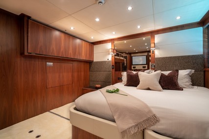 Sunseeker 40 M Yacht