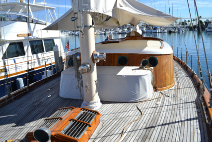 Vic Franck Cruising Sailboat