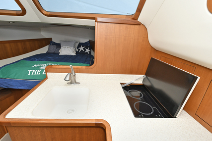 Liberty 42 Flybridge