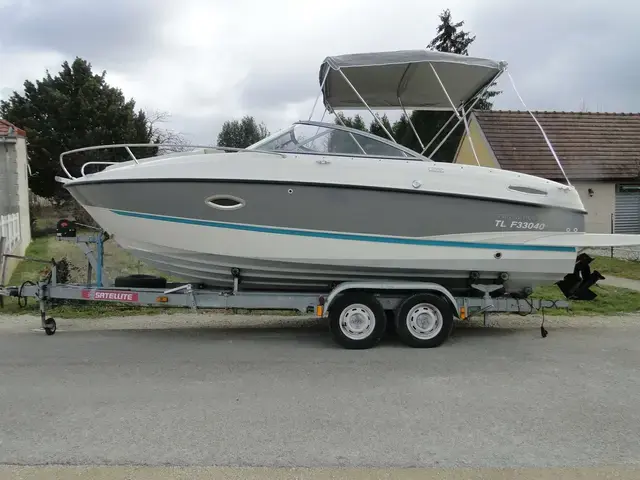 Bayliner 642 Cuddy