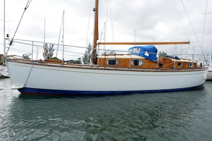 32ft HILLYARD Nine Tonner BERMUDIAN SLOOP