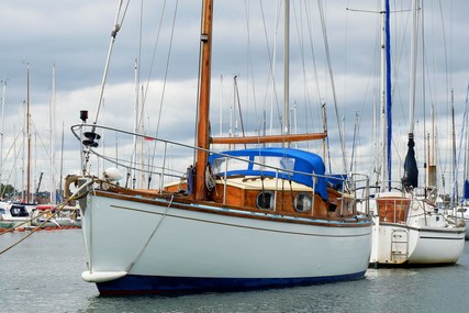 32ft HILLYARD Nine Tonner BERMUDIAN SLOOP