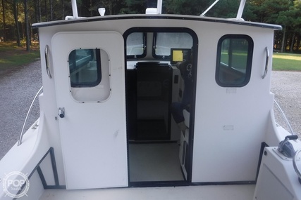 C Hawk 25 Sport Cabin