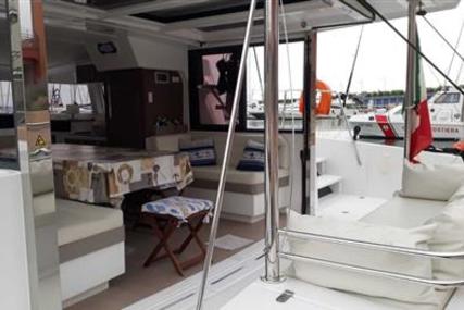 Bali Catamarans 4.1 [4 cabin version]