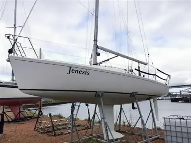 J Boats J/92S