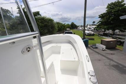 Dusky 278 Center Console