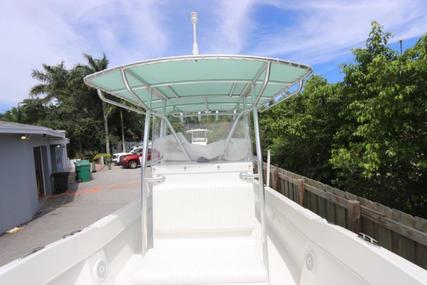 Dusky 278 Center Console