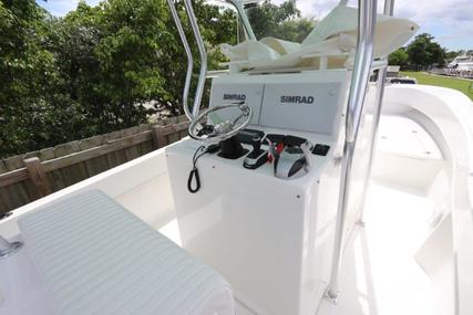 Dusky 278 Center Console